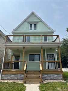92 Dewitt St