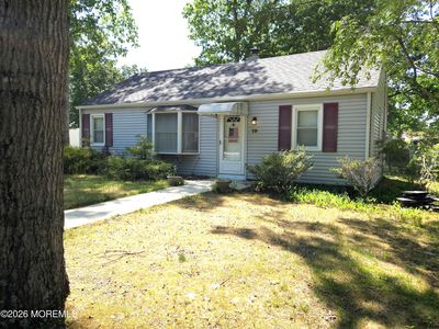 10 Woodland Drive