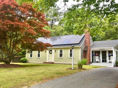 64 Roseland Ter