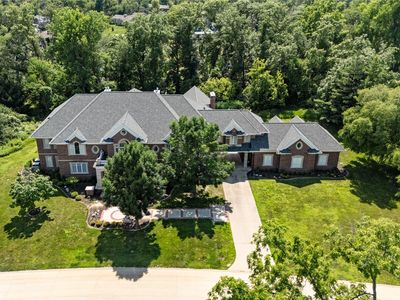 2610 Diamondwood Dr
