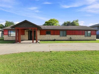 25800 N River Rd