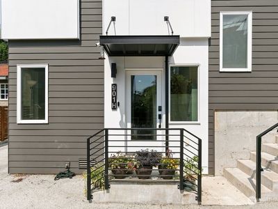 901 28th Avenue S #H