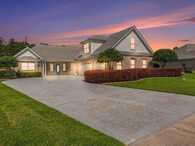 3673 Kingsley Dr.