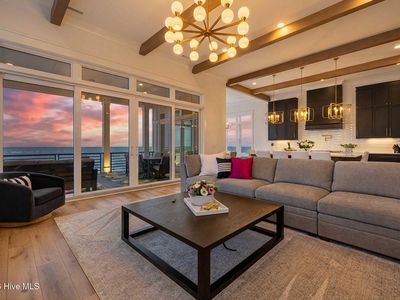 47 Grand View Drive