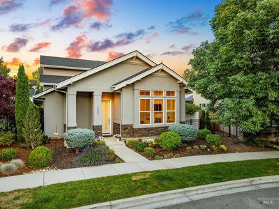 5060 E Woodcutter Dr