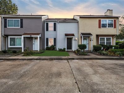 1319 River Birch Run S