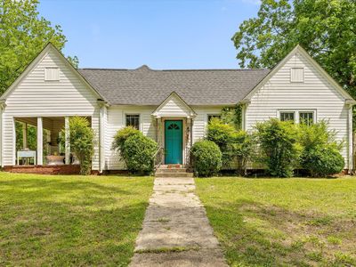 449 S Elm St