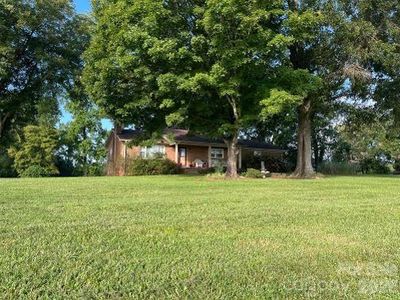 1211 Sharon School Rd