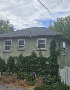 140 N Lincoln Ave