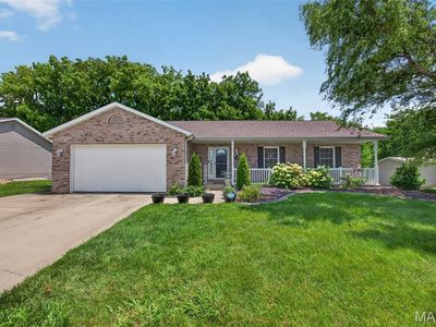 Property at 4826 Cedar Spring Dr, Highland, IL