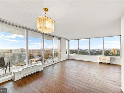 3900 Ford Rd APT 17P