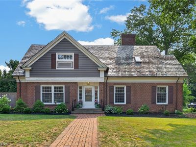 589 Ridgecrest Rd