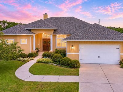 216 River Park Dr