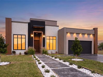 1402 Tierra Encantada