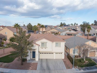 810 Roaring Falls Ave