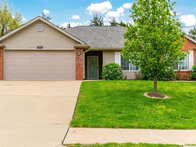 3004 Woods Crossing Dr