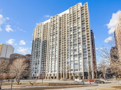 3200 N Lake Shore Dr APT 1403