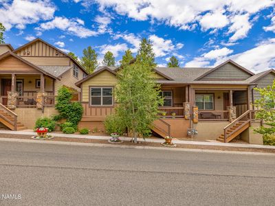 2526 W Josselyn Dr