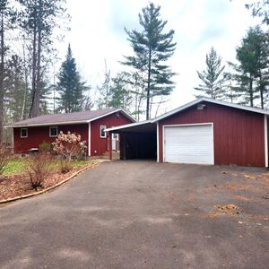 7146 Creek Rd