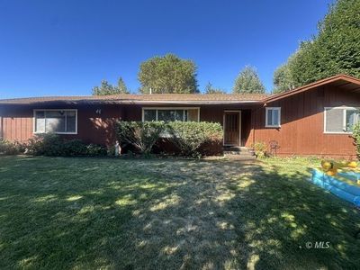 142 County Road 147