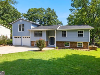 210 Hearthstone Dr