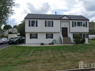 28 O Loughlin Dr