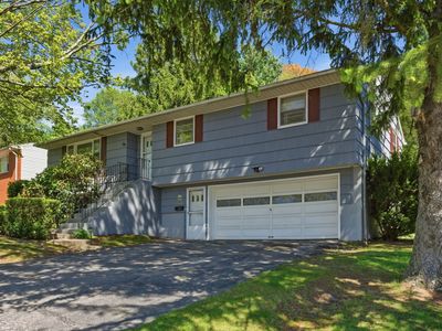 94 Windy Drive