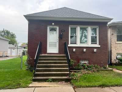 5039 S Christiana Ave
