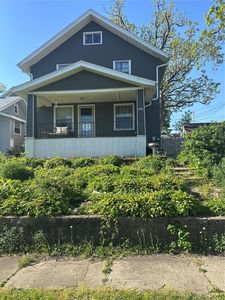 Property at 1507 Hinkley Ave NW, Cedar Rapids, IA