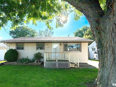 421 Capri St