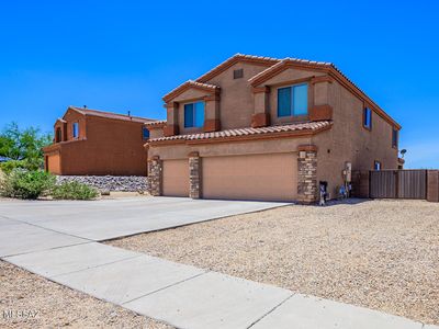 738 S Willis Ray Ave