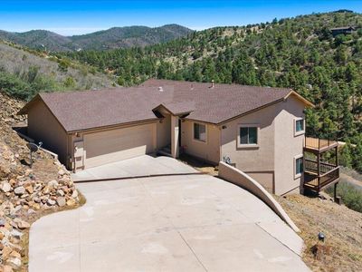 720 E Sky Terrace Dr