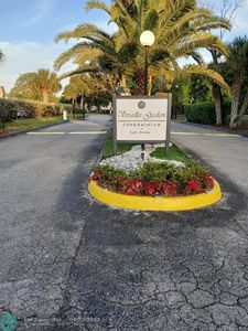 7901 Colony Cir UNIT 209