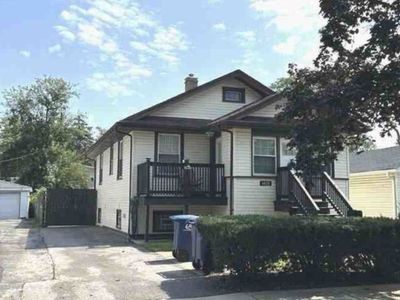 Property at 1415 S 19th Ave, Maywood, IL