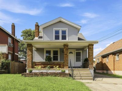 1714 Waltham Ave