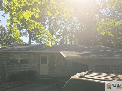 30 Caswell Ave