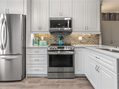 2121 San Marco Rd #6-101