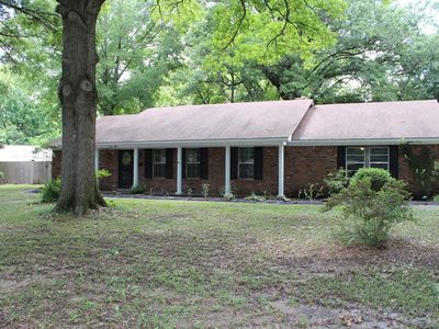 150 Forrest Dr