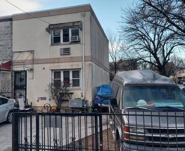 1299 Intervale Avenue