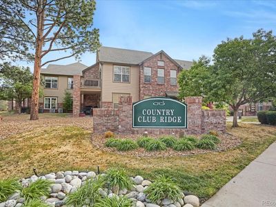 2250 S Vaughn Way #202