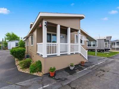 770 Lincoln Avenue #80