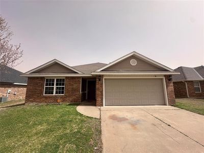 4717 James Ln