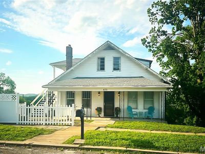 Property at 423 E 3rd St, Hermann, MO