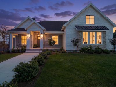 7 W Elk Ct