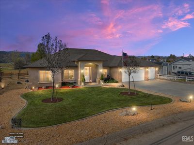 28100 Braeburn Pl