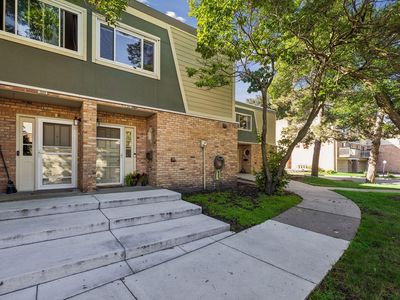 7227 W Franklin Ave