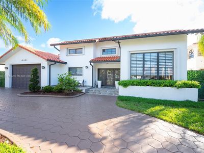 Property at 16421 NW 83rd Ct, Miami Lakes, FL