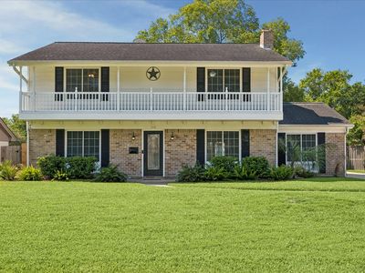 426 Pebblebrook Dr