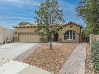 2941 W Desert Glory Dr