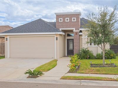 2516 E Imperial Oaks Dr